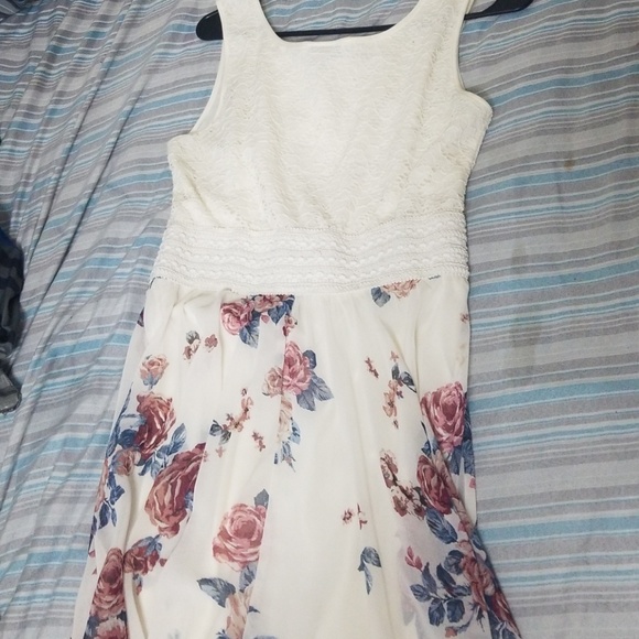 rue 21 size large floral dress - Picture 4 of 4